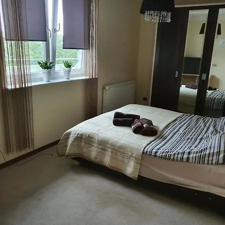 Apartament 3-Pokojowy 68 M , 250 Metrow Do Plazy ,Garaz *